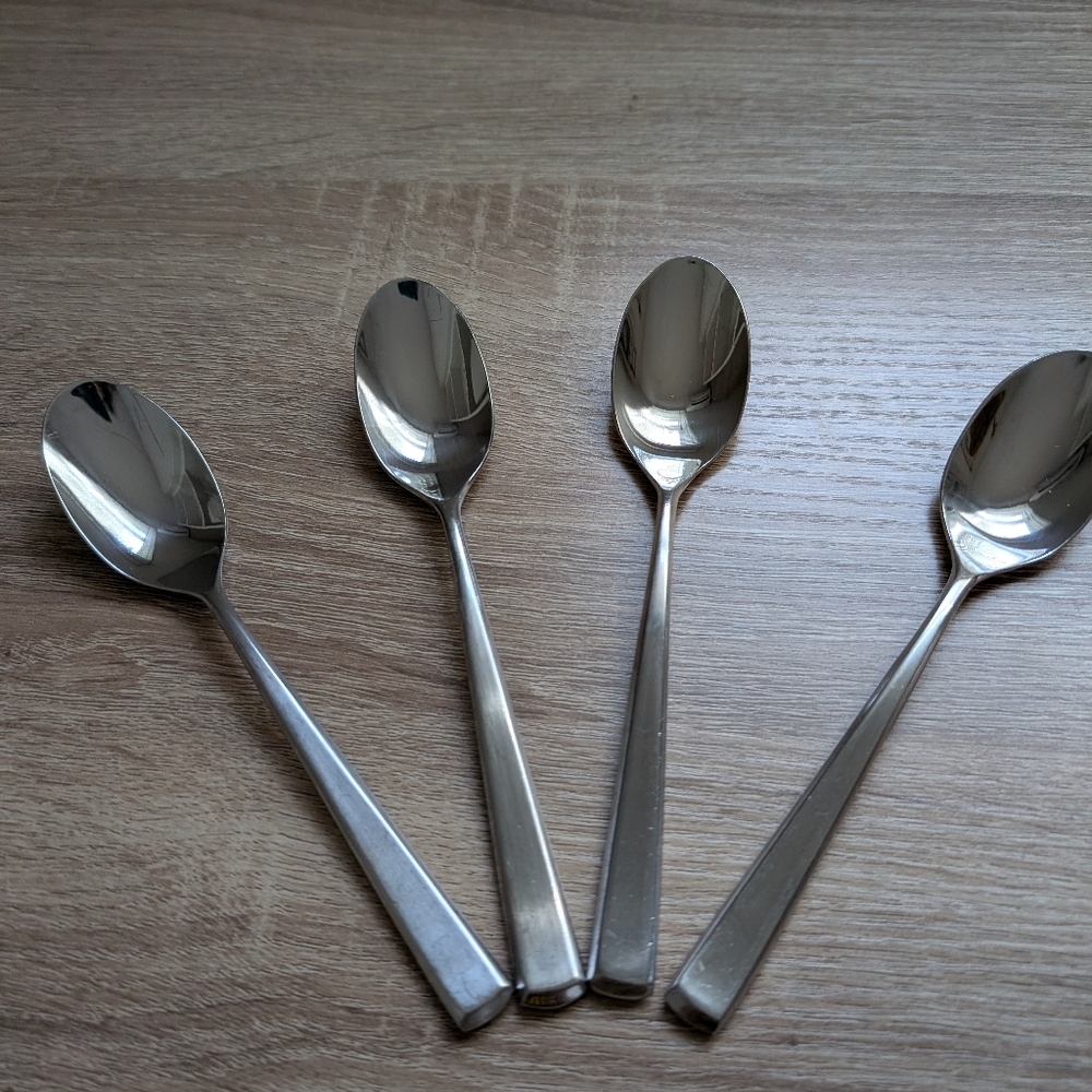 Mikasa Forged 4Pcs Teaspoons 6.5 Stainless Flatware Vietnam Bag A SALE
